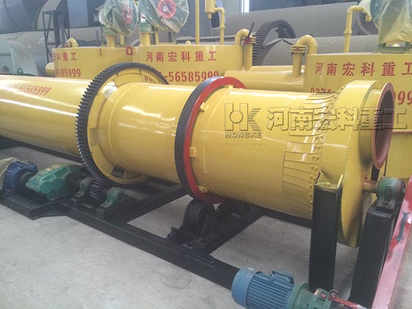  山東的客戶，您采購的0.8x6m雞糞烘干機(jī)已發(fā)出